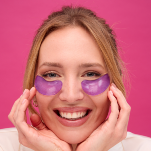 8436575096131_5.1_RETINOLSigns-of-AgingEyePadMask_BV-YPDQ3